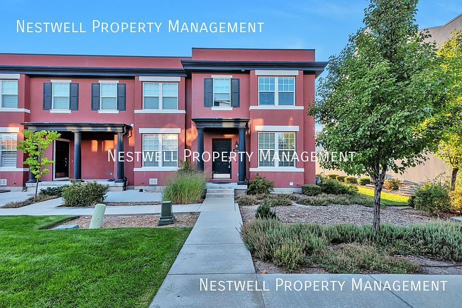 1st image of 4511 W Iron Mountain Dr
