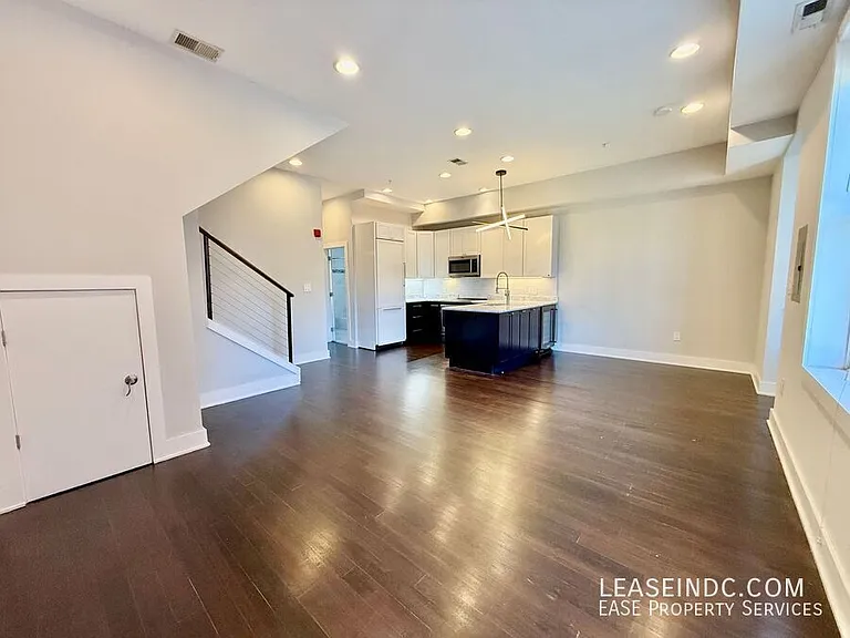907 N St NW #B1 — Photo 4