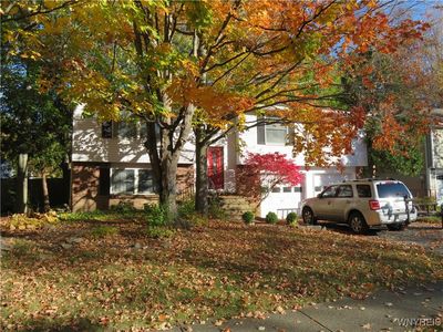 4889 Springway Ln, Hamburg, NY, 14075