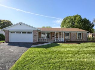 20 Sycamore Ln, Palmyra, PA 17078