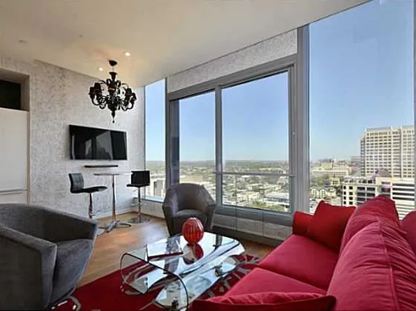 210 Lavaca St APT 1809, Austin, TX 78701