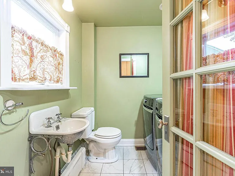 125 Grandview Rd — Photo 15