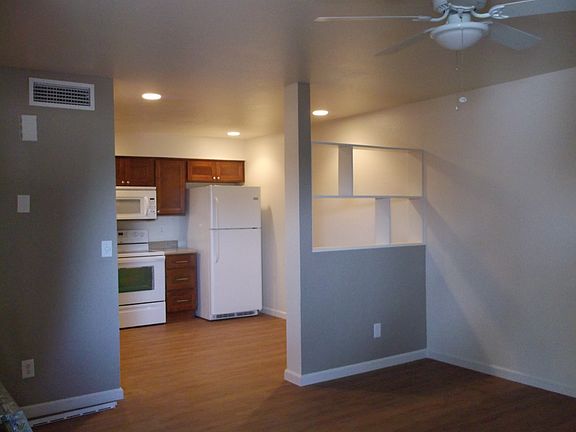 2nd image of 6229 E Greenway St