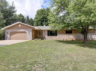 1762 McAddoe Pl, Mosinee, WI 54455