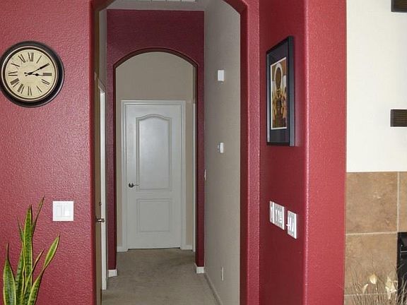 3rd image of 3983 White Oak Ln