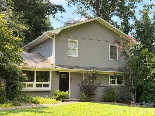 3 Ellenwood Dr, Asheville, NC 28804