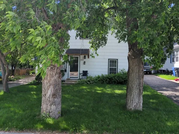 611 Holmes St W, Detroit Lakes, MN 56501