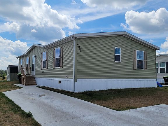 2nd image of 1585 Ray Blvd #788