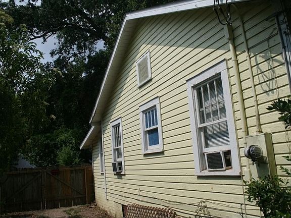 4th image of 3309 W Gadsden St
