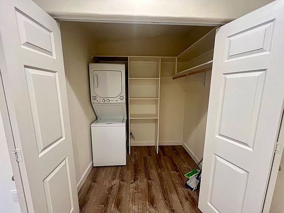 Full laundry room