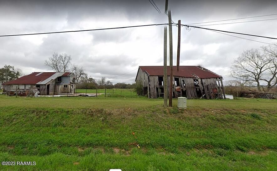 1st image of 815 Young St Lot B