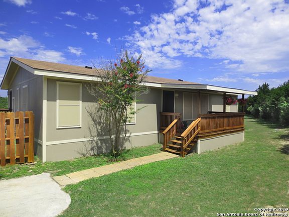 5th image of 150 Oak Forest Ln