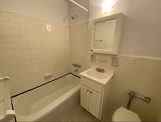 3rd image of 41-11 Parsons Blvd #108