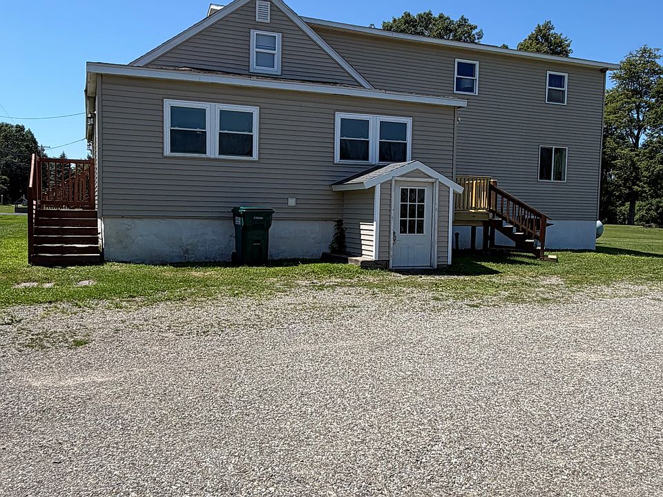 1st image of 276 Lakeshore Rd #2