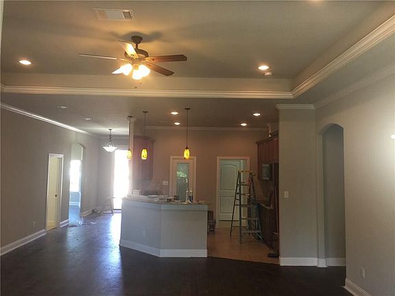 4th image of 1516 Sea Breeze Ln