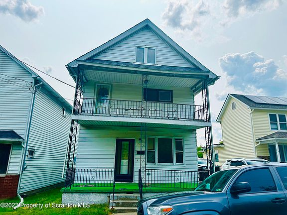 4th image of 713 Jackson St