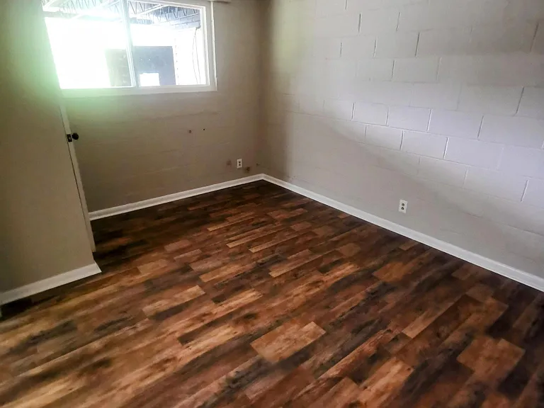 729 High St #B — Photo 11