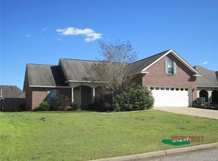 102 Sterling Dr, Elmore, AL 36025