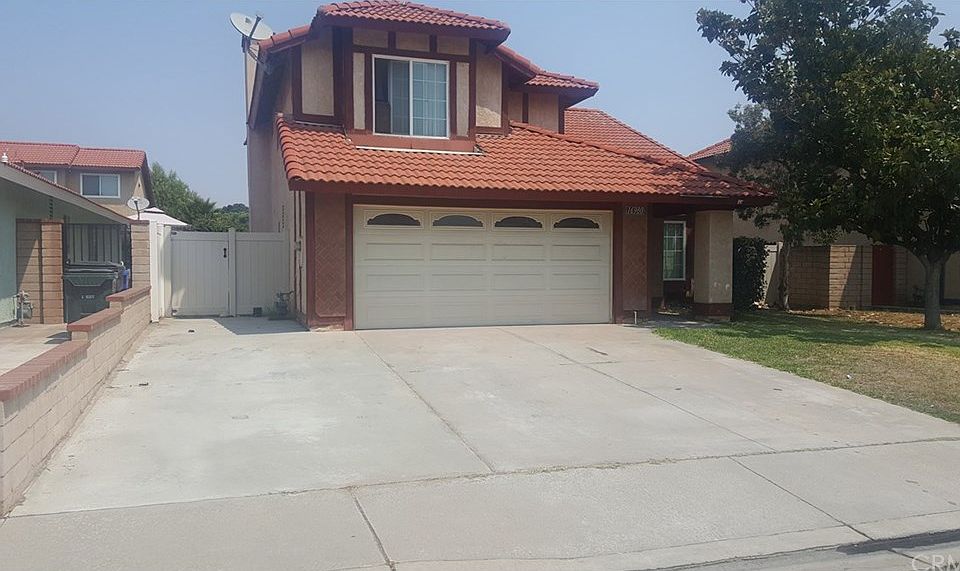 1st image of 16980 Los Cedros Ave
