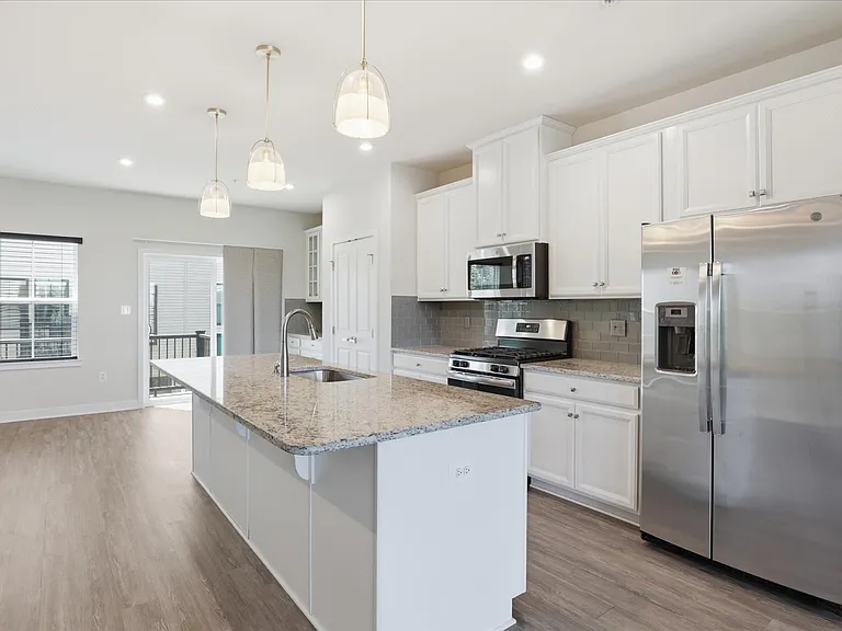 4702 Towne Park Rd — Photo 16