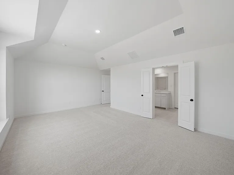 332 Chestnut St — Photo 15