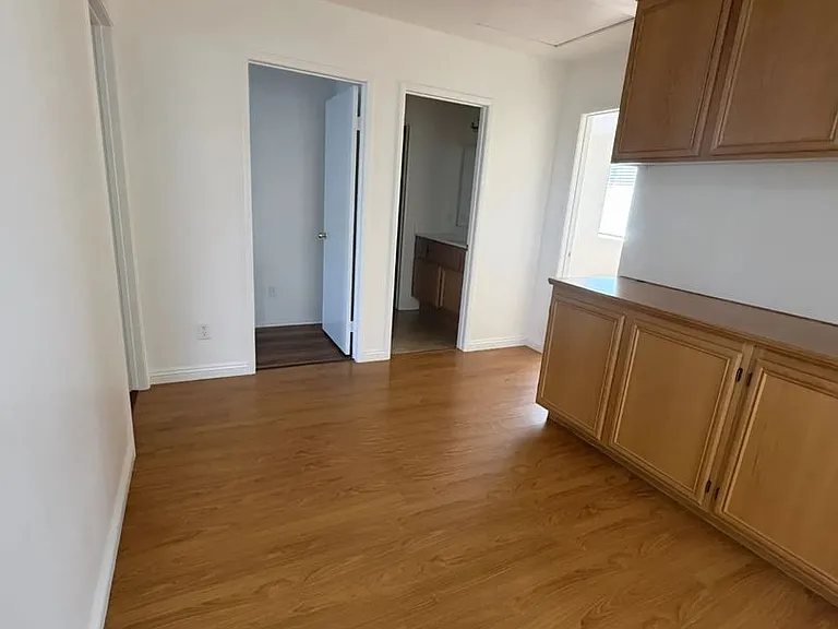 13185 Andrea Dr — Photo 15