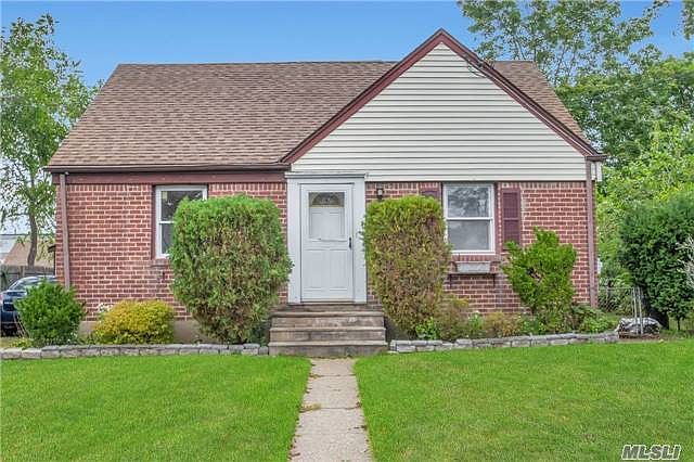 1st image of 683 Waypark Ave
