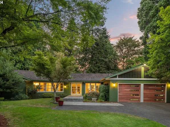 2065 Lilli Ln, Lake Oswego, OR 97034