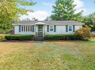 14 Foster Road, Essex, VT 05452