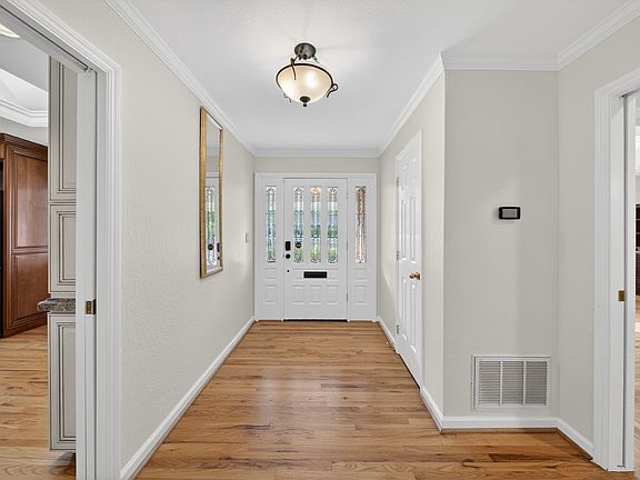 4th image of 13070 Regan Ln