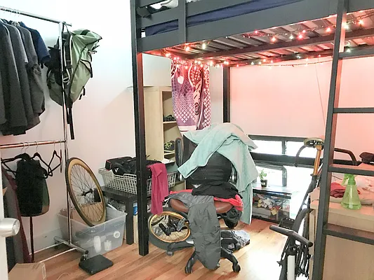 Rented by EXR | media 4