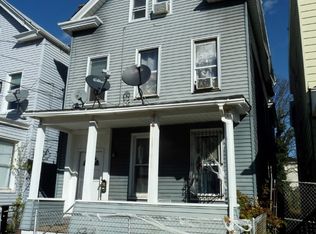 161 Livingston St, Elizabeth, NJ 07206