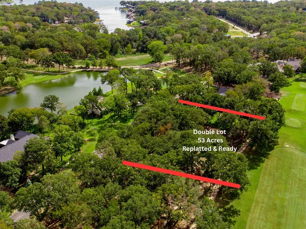 227 Colonial Dr, Mabank, TX 75156