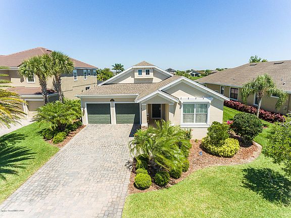 3rd image of 3272 Candia Dr