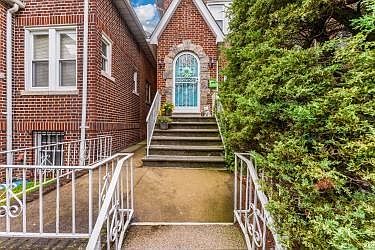 1st image of 2218 Morgan Avenue