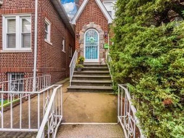 2218 Morgan Avenue, Bronx, NY 10469