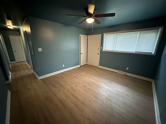 4th image of 1405 Cypress St