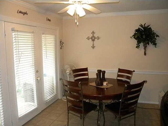 2nd image of 1025 Windrose Dr #1025