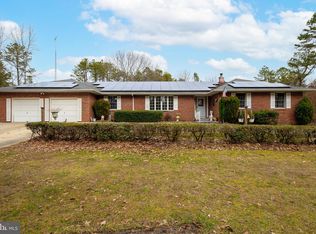 728 W Clarks Landing Rd, Egg Harbor City, NJ 08215