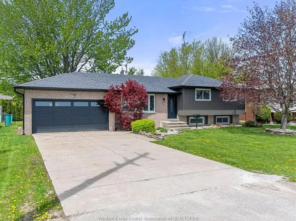 157 Fairview Ave E, Essex, ON N8M 2R3