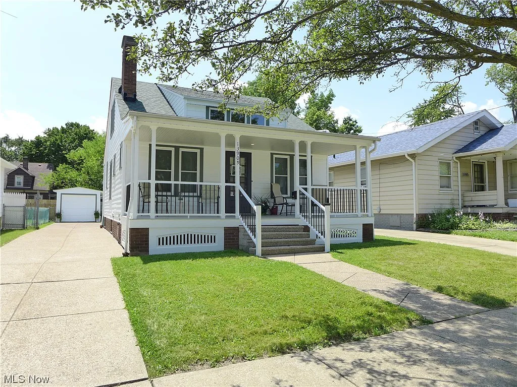 13909 Lyric Ave photo 1