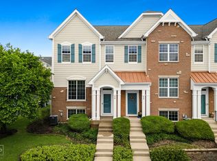 50 Arcadia Ln, Lake Zurich, IL 60047