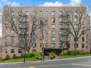 830 Howard Ave APT 6A, Staten Island, NY 10301