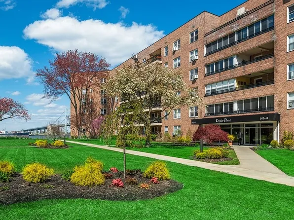 16241 Powells Cove Blvd APT 1G, Flushing, NY 11357