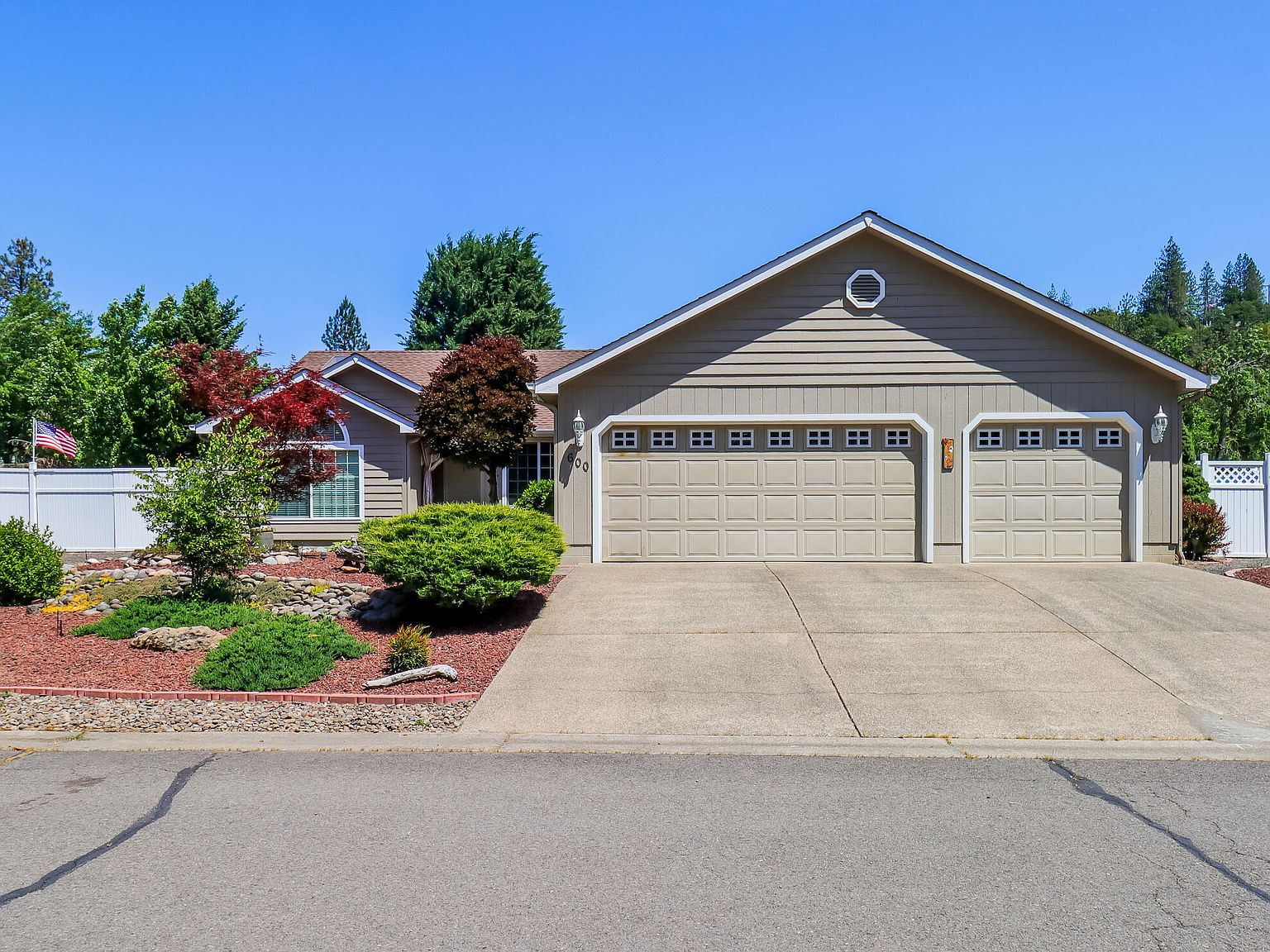 600 Yew Wood Dr, Shady Cove, OR 97539 MLS 220165339 Zillow