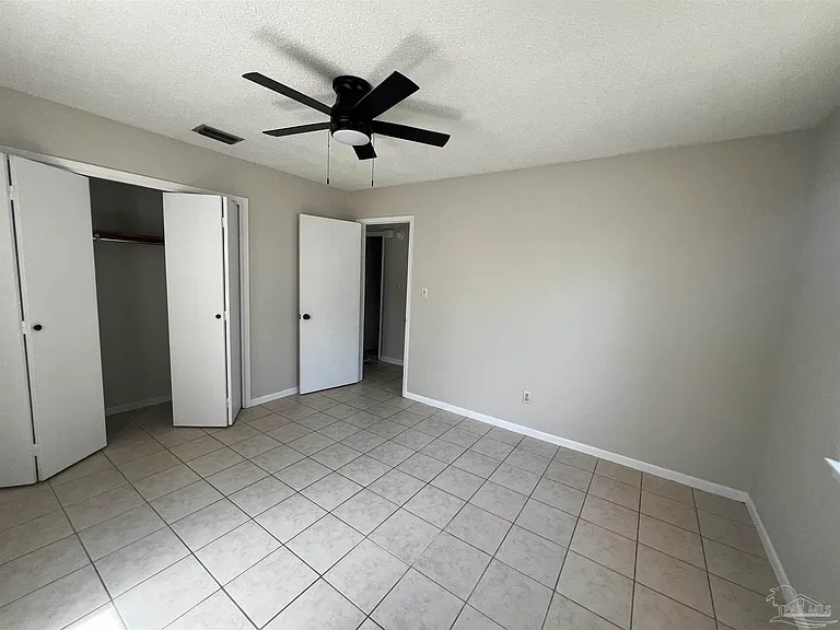 13528 Canal Dr — Photo 15