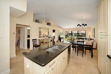 Home For Sale In Pga National