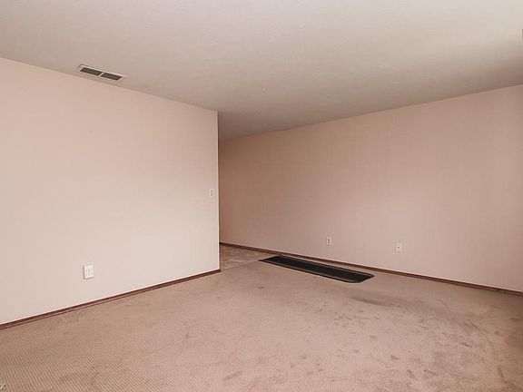 3rd image of 850 Purdue Ave