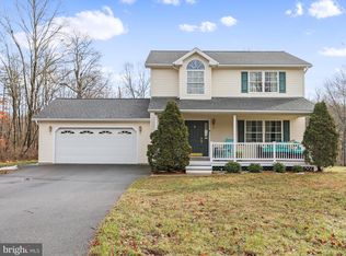 120 Bayonet Ct, Berkeley Springs, WV 25411