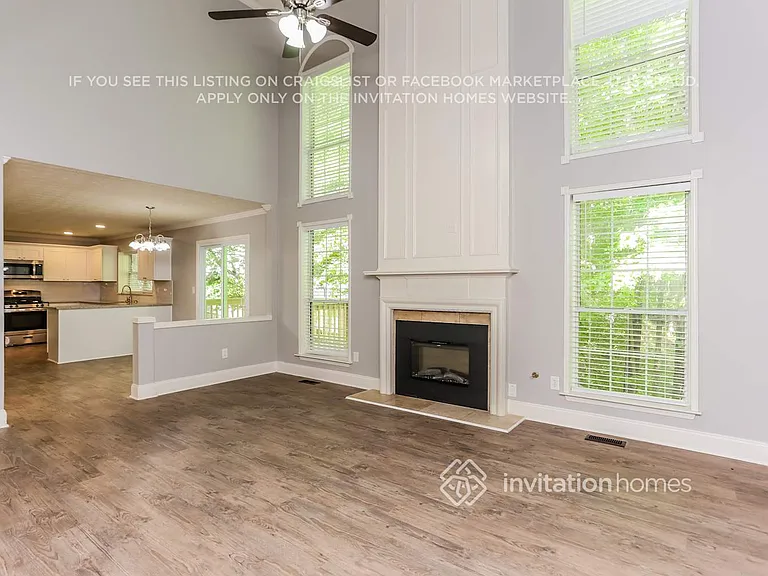 3755 Oak Park Dr — Photo 6